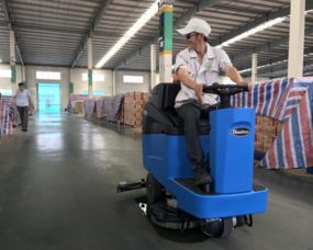 食品厂洗地机使用指南 清洁频率、工具选择与操作规范